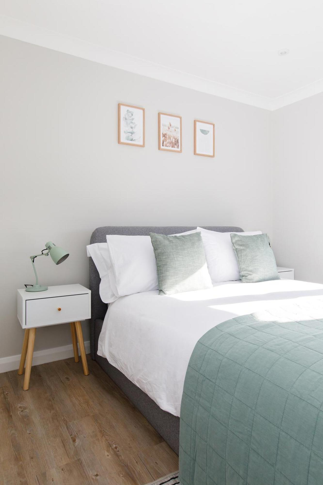 Little Blue By The Butler Collection Apartamento Chichester Exterior foto