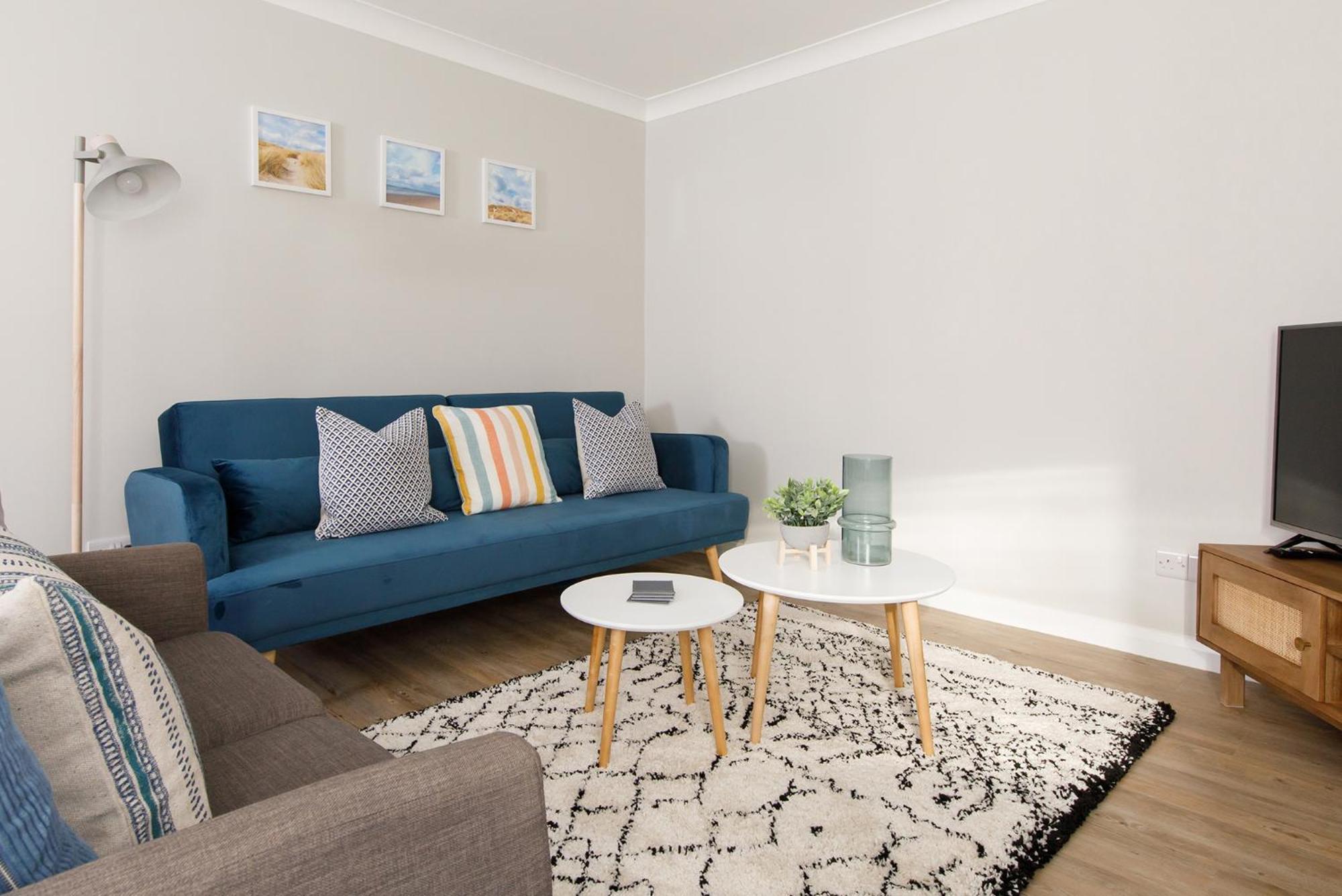 Little Blue By The Butler Collection Apartamento Chichester Exterior foto