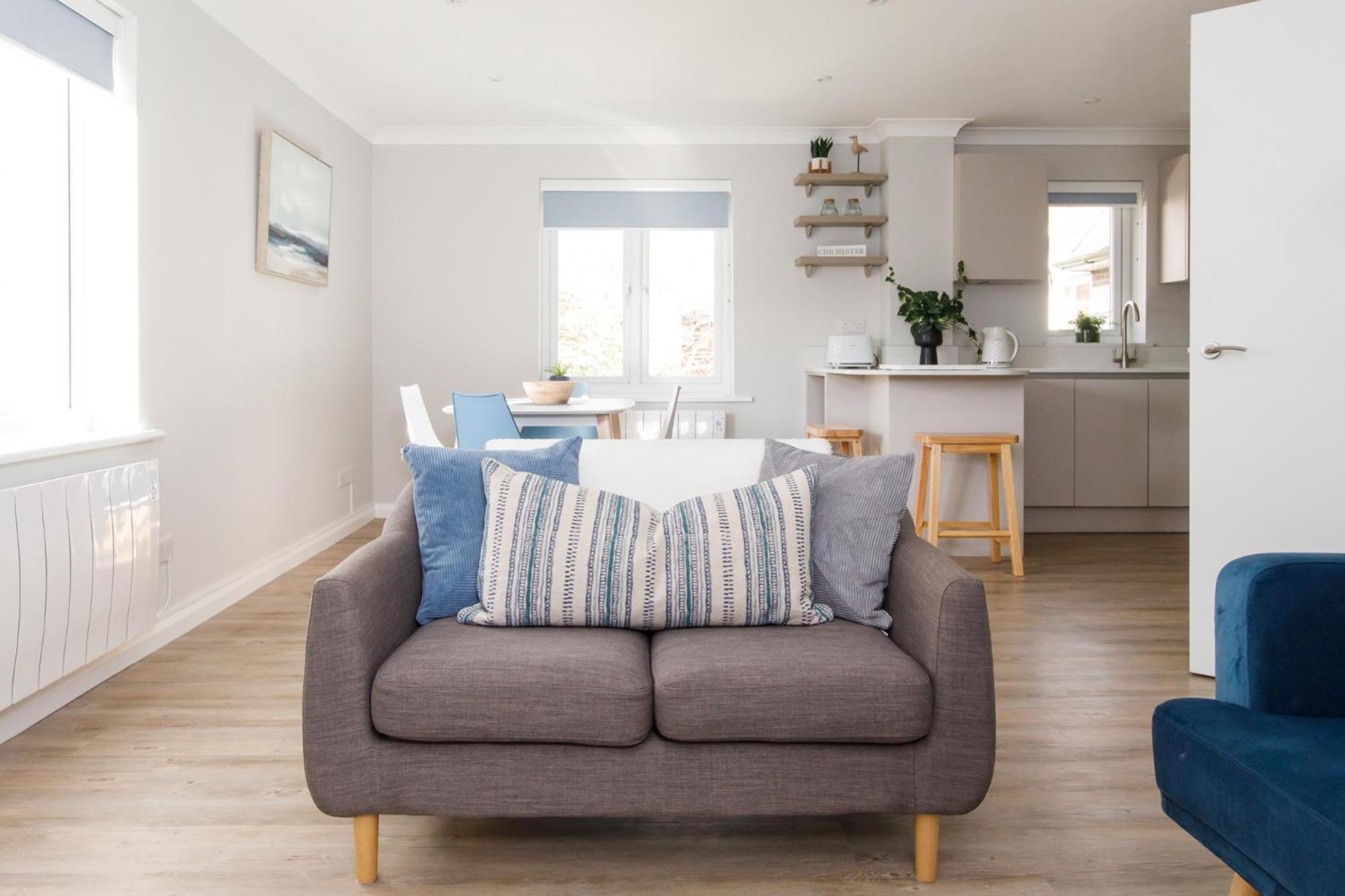 Little Blue By The Butler Collection Apartamento Chichester Exterior foto